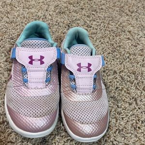 Under Armour Girls shoes